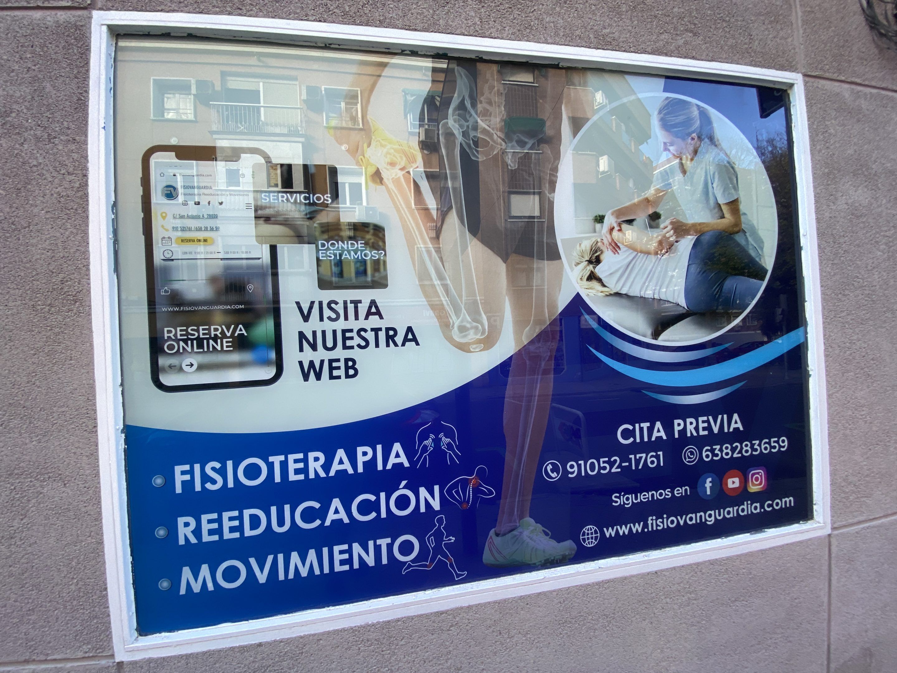 vinilo-impreso-polimerico banderola o rotulo para farmacias